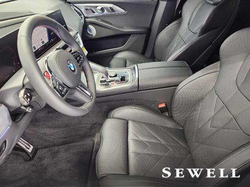 Special 2026 BMW XM LABEL