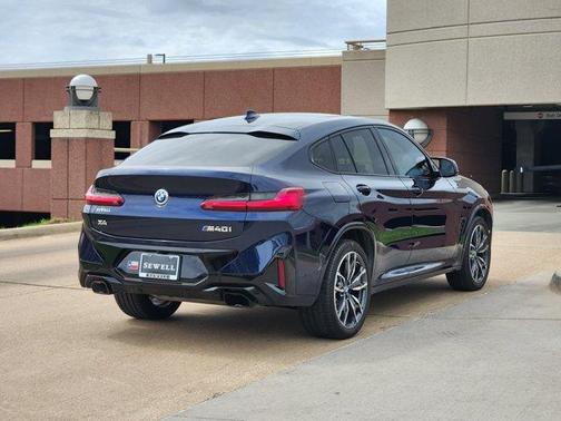 2024 BMW X4 M40i
