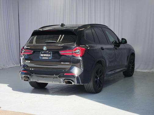 Black Sapphire Metallic 2023 BMW X3 xDrive30i