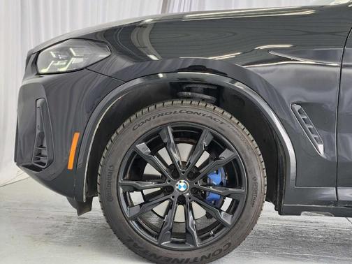 Black Sapphire Metallic 2023 BMW X3 xDrive30i
