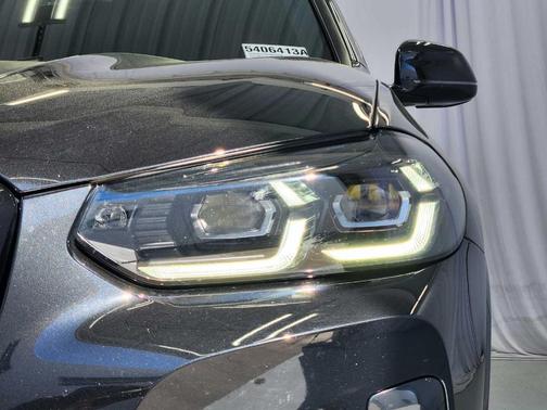 Black Sapphire Metallic 2023 BMW X3 xDrive30i