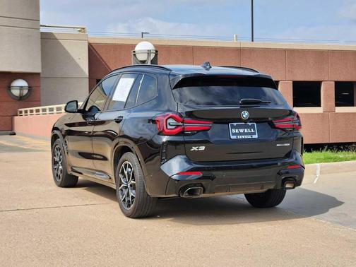 Black Sapphire Metallic 2024 BMW X3 sDrive30i