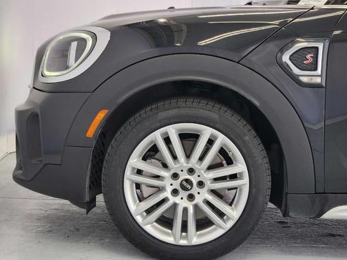 Midnight Black 2024 MINI Countryman Cooper S