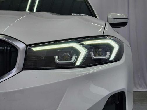 2024 BMW 330 i xDrive