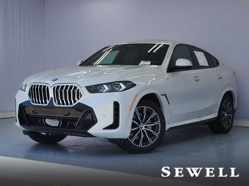 Mineral White Metallic 2026 BMW X6 xDrive40i