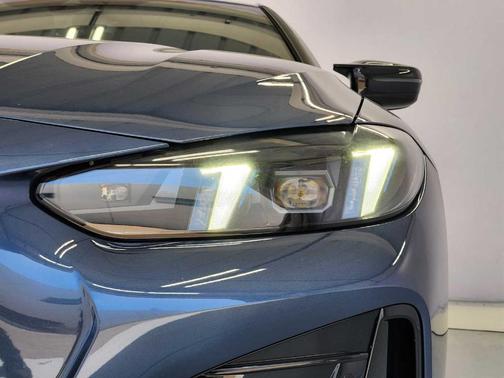 Arctic Race Blue Metallic 2026 BMW M440 i xDrive