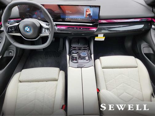 2025 BMW i5 eDrive40