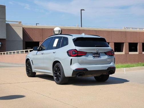 2023 BMW X3 M40i