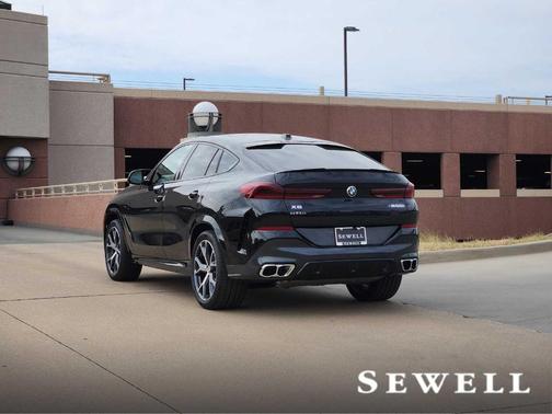 2026 BMW X6 M60i