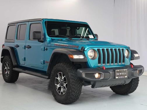 Bikini Pearlcoat 2020 Jeep Wrangler Unlimited Rubicon