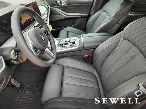 2026 BMW X5 M60i