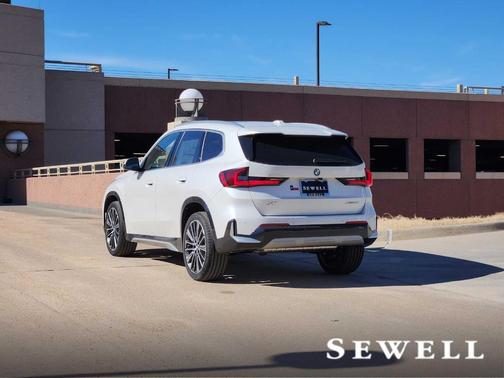 2026 BMW X1 xDrive28i