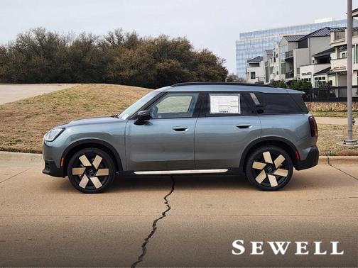 2025 MINI Countryman S