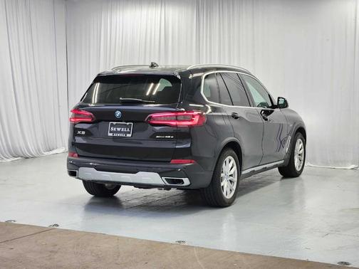 2022 BMW X5 PHEV xDrive45e