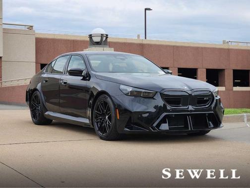 2025 BMW M5 Base
