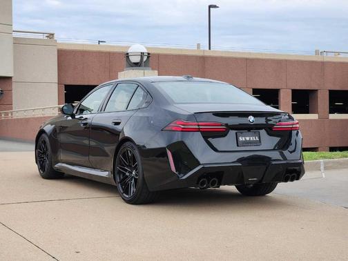 2025 BMW M5 Base