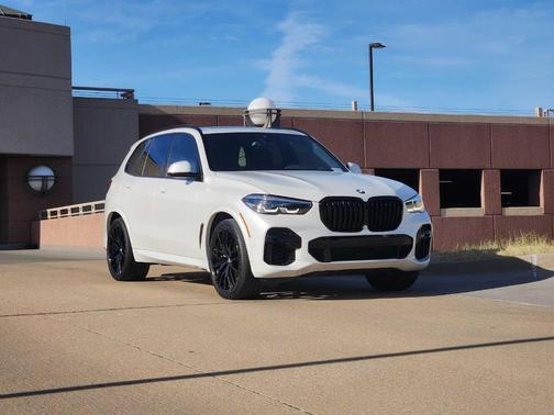 2023 BMW X5 xDrive40i