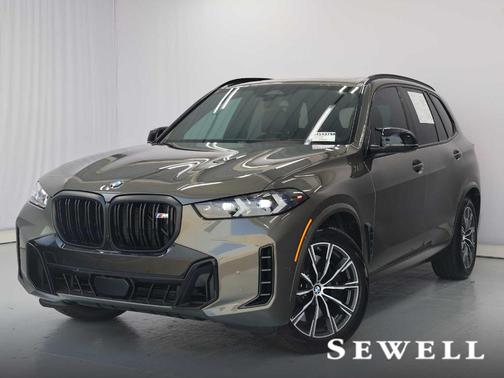 Manhattan Green Metallic 2026 BMW X5 M60i