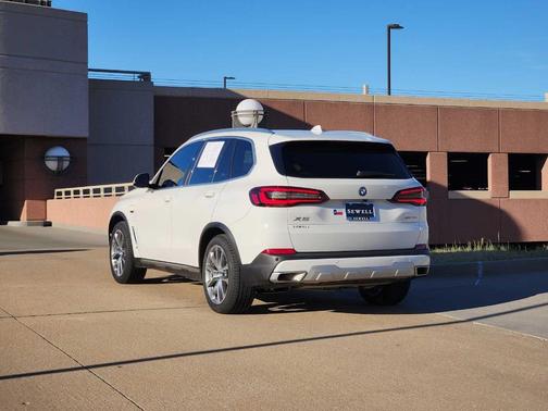 2023 BMW X5 PHEV xDrive45e