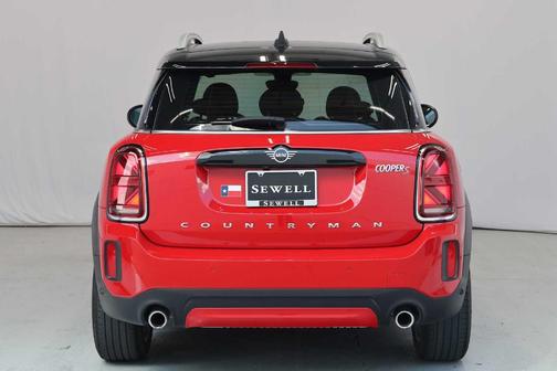Chili Pepper Red 2023 MINI Countryman Cooper S