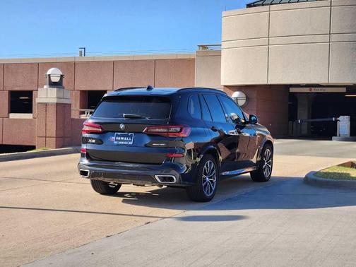 2022 BMW X5 sDrive40i