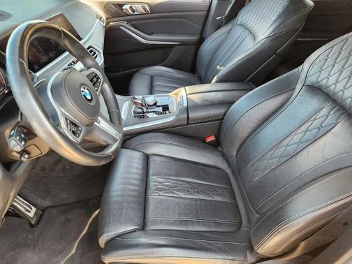 2022 BMW X5 sDrive40i