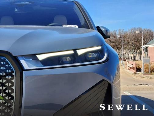 2025 BMW iX xDrive50