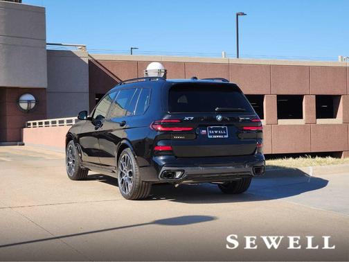 2026 BMW X7 xDrive40i