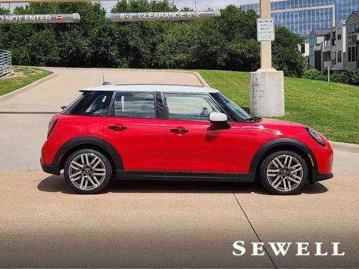2025 MINI Hardtop Cooper
