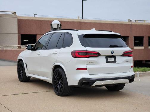 2022 BMW X5 sDrive40i