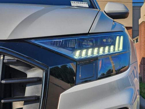 2021 Audi Q8 55 Prestige