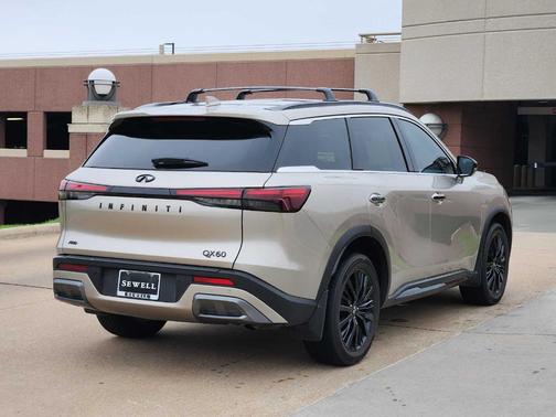 2023 INFINITI QX60 SENSORY