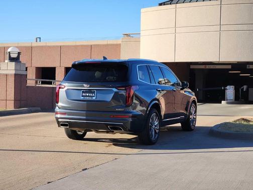 2021 Cadillac XT6 Premium Luxury AWD