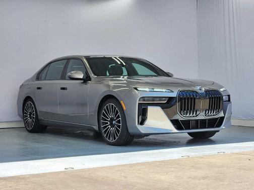 Gray Metallic 2025 BMW 760 760i xDrive