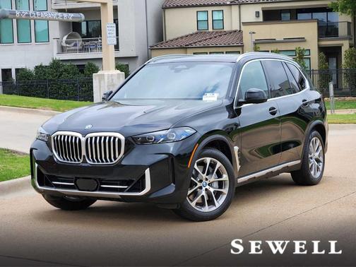 Black Sapphire Metallic 2025 BMW X5 PHEV xDrive50e