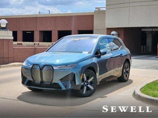 2025 BMW iX xDrive50