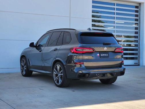 2023 BMW X5 M50i