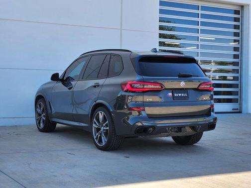 2023 BMW X5 M50i