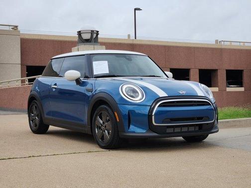 2024 MINI Hardtop Cooper