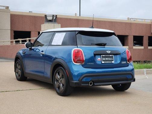 2024 MINI Hardtop Cooper