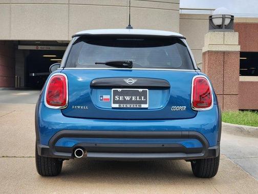 2024 MINI Hardtop Cooper