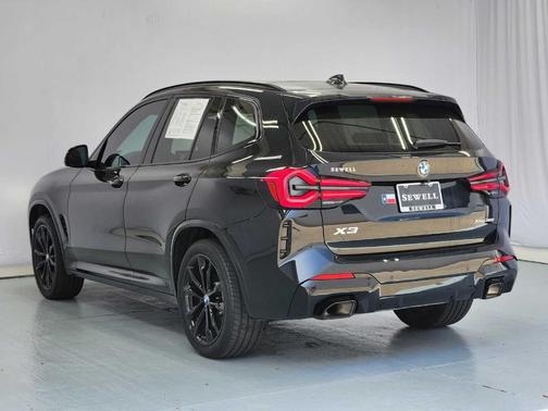 Black Sapphire Metallic 2024 BMW X3 xDrive30i
