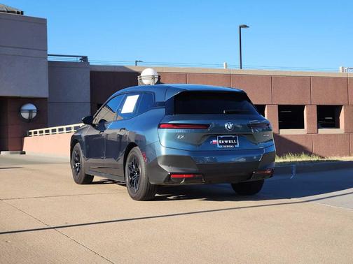 2023 BMW iX xDrive50