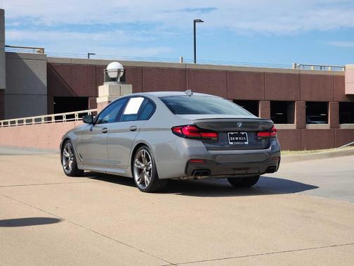 2022 BMW M550 i xDrive