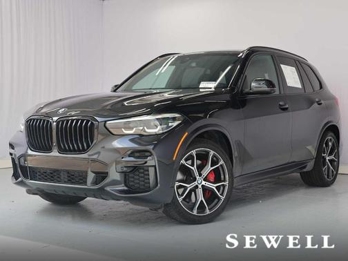 Black Sapphire Metallic 2022 BMW X5 sDrive40i