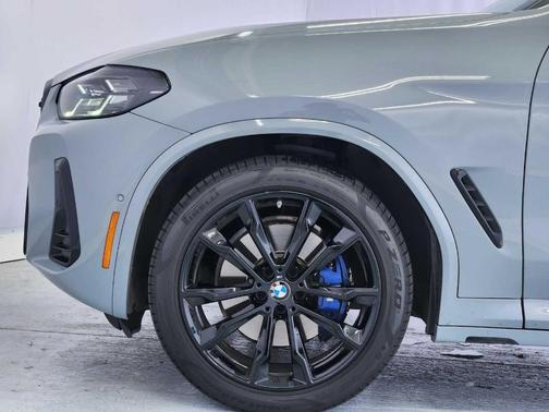 Gray Metallic 2024 BMW X3 M40i