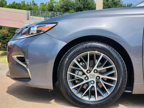 2017 Lexus ES 350 Base