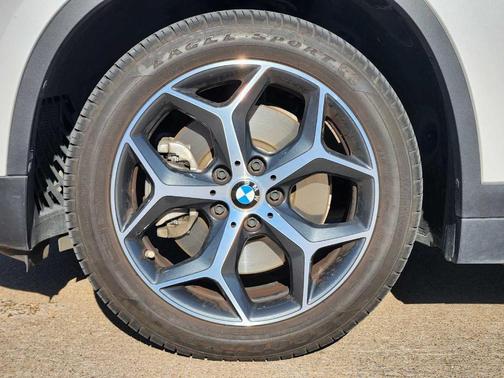 2019 BMW X1 sDrive28i