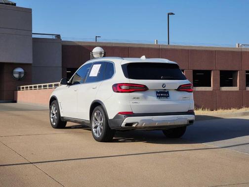 2023 BMW X5 sDrive40i