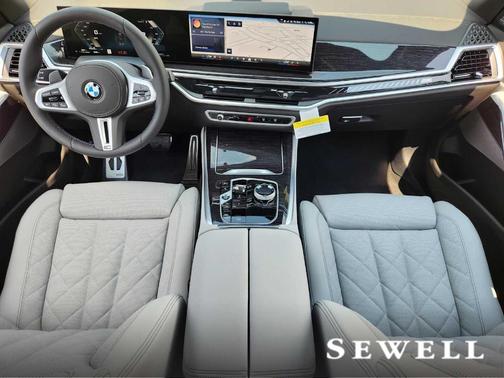 2026 BMW X5 M60i